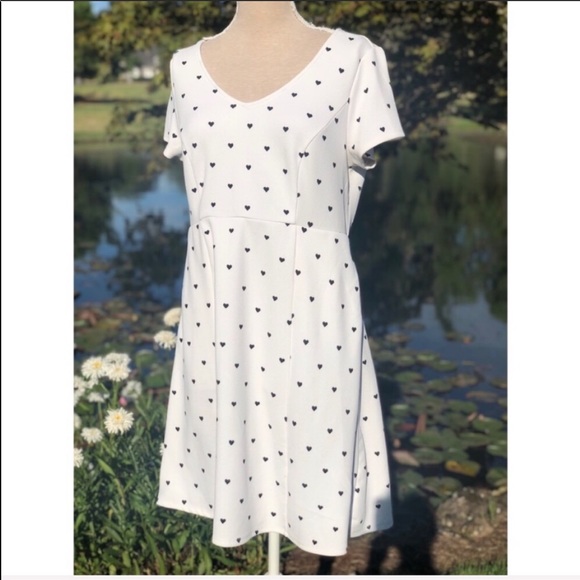 white dress black hearts